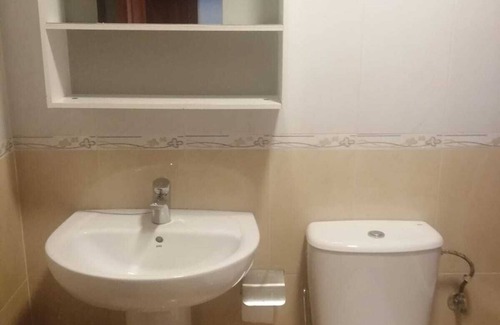 Distrito Oeste Apartamento | Apartamento en Gijón con terraza a 800 metros de Playa del Arbeyal