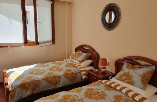 Lekeitio Apartamento | Apartamento en la costa
