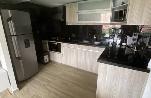 San Diego Apartamento | Apartamento en Medellín, Avenida las palmas, muy central, fácil transporte