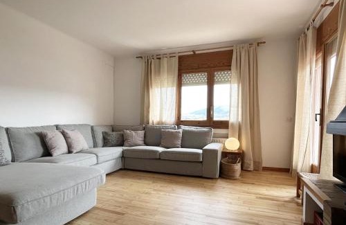 Puigcerda Apartamento | Apartamento en Puigcerdà ideal familias