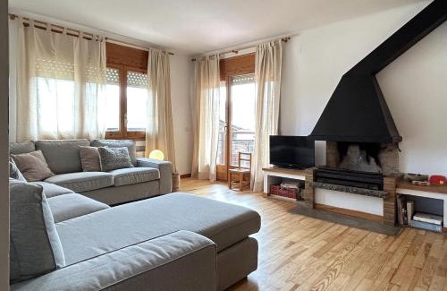Puigcerda Apartamento | Apartamento en Puigcerdà ideal familias