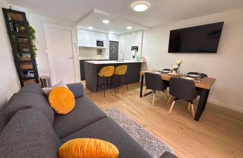 Centro de Salou Apartamento | Apartamento entero céntrico con piscina, gran terraza y al lado de la playa