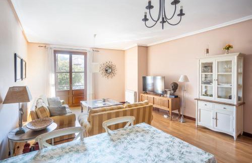 San Esteban Apartamento | Apartamento Ría San Esteban