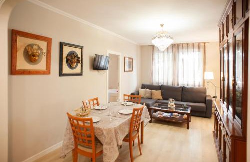 El Ensanche Zona Nuova Apartamento | Apartamento Maria Inmaculada