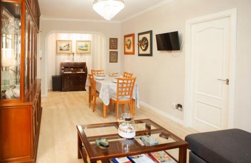 El Ensanche Zona Nuova Apartamento | Apartamento Maria Inmaculada