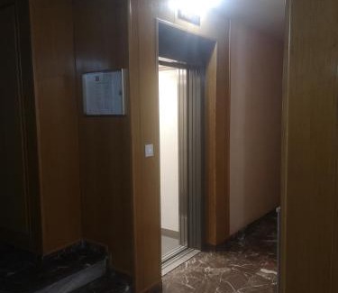 Zaragoza Centro Apartamento | Apartamento Escultor Moreto - PARKING GRATIS