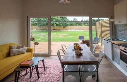 Tonanes Apartamento | Apartamento C con jardín privado