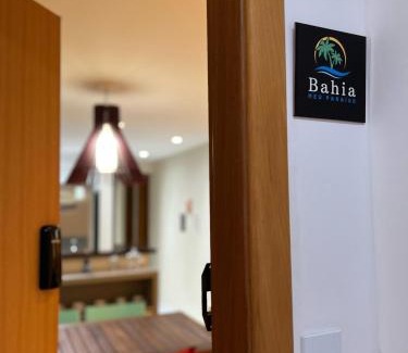Centro Apartamento | Apartamento espetacular na MELHOR praia da Bahia, GUARAJUBA é uma das únicas praias com selo azul do Brasil -Luxo, lazer, diversão e tranquilidade! Projetado para que você tenha a melhor experiência em hospedagem - Condominio tipo resort, o mais procurado