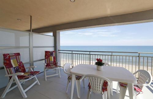 Plaza De La Costera Apartamento | Apartamento Frente al Mar