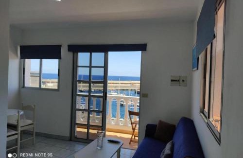 Puerto de la Estaca Apartamento | Apartamento frente al Mar en Puerto Estaca