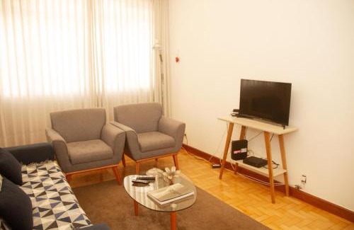 Belo Horizonte Apartamento | Apartamento Gutierrez 02