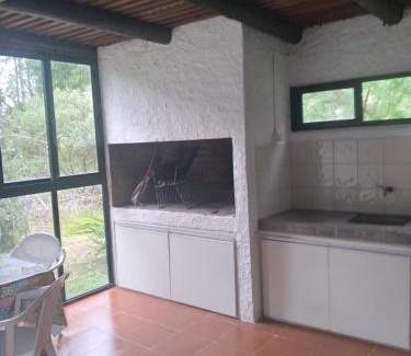Piriapolis Apartamento | Apartamento independiente en planta baja. Zona residencial