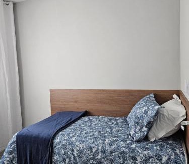 Alexandra Apartamento | Apartamento inteiro, ar-condicionado e vaga de garagem