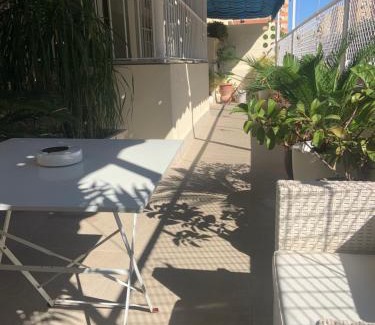 El Plantinar Apartamento | Apartamento Jardín Cerca del Centro