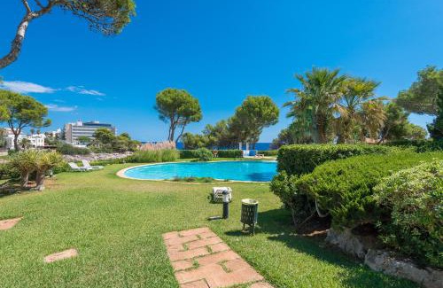 Cala Marcal Apartamento | APARTAMENTO "JARDI DEL REI COLAU" con piscinas y vistas al mar, 100m de la playa Cala Marsal