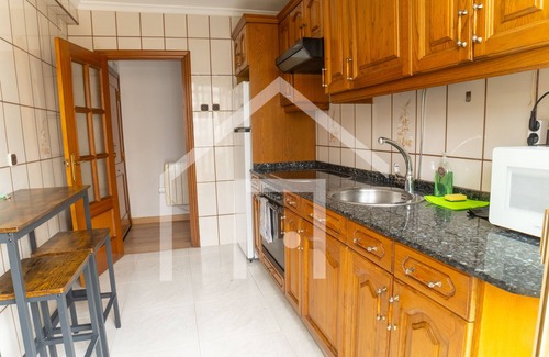Aviles Apartamento | Apartamento La Luz - Tranquilo