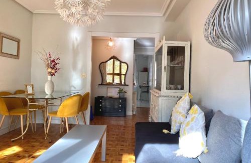 Burgos Apartamento | Apartamento La Muralla parking gratis