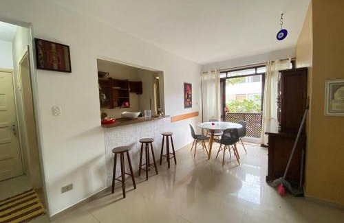Jardim Ana Maria Apartamento | Apartamento Lelis - Descanso para a família e seu pet, pertinho do mar - praia Guarujá - SP