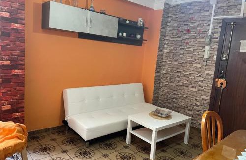 Bailen-Miraflores Apartamento | Apartamento Lulu