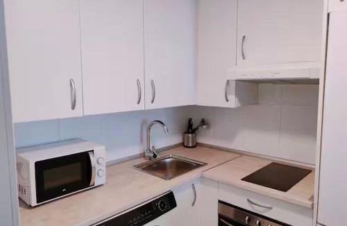 Rejas Apartamento | Apartamento Luminoso 35N