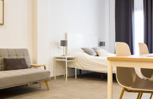 La Trinidad Apartamento | Apartamento Málaga Marmoles 2