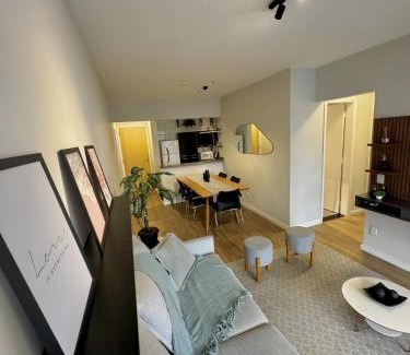 Vila Julia Apartamento | Apartamento Moderno Enseada Guarujá