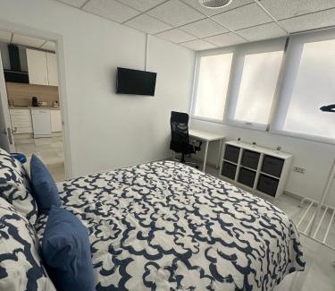 Plaza de Toros Vieja Apartamento | Apartamento Moderno Soho - Nuevo! En el centro y cerca de la playa!Parking gratuito!