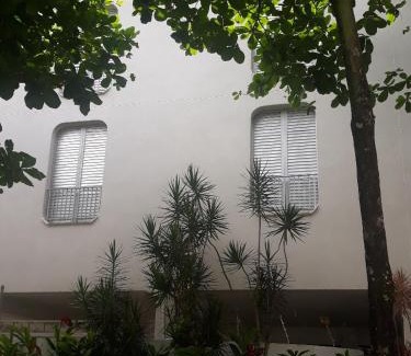 Jardim Centenario Apartamento | Apartamento na Praia
