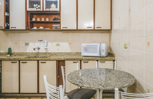 Vila Julia Apartamento | Apartamento no Guarujá a 5 Min da Praia da Enseada