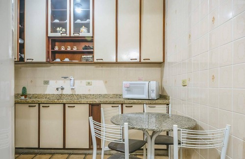 Vila Julia Apartamento | Apartamento no Guarujá a 5 Min da Praia da Enseada