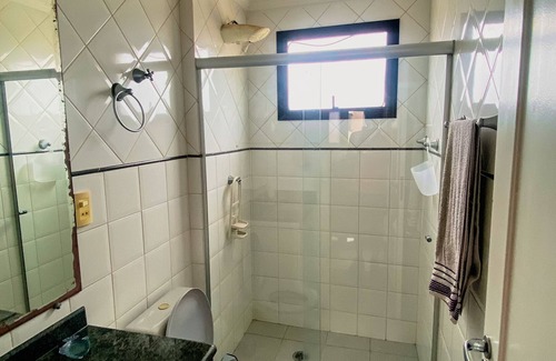 Carapicuiba Hotel | Apartamento no Guarujá com vista para o mar