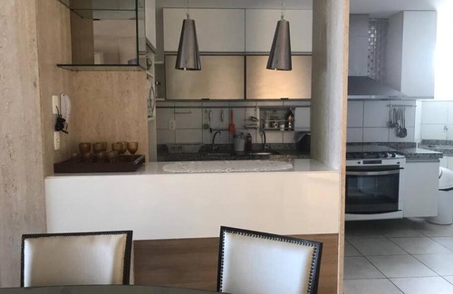 Porto das Dunas Apartamento | Apartamento no Porto das Dunas com vista p/o mar