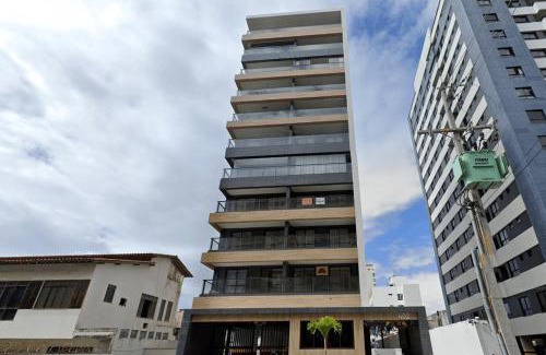 Pituba Apartamento | Apartamento novinho em ótima localização, bem próximo à praia e a diversos serviços.
