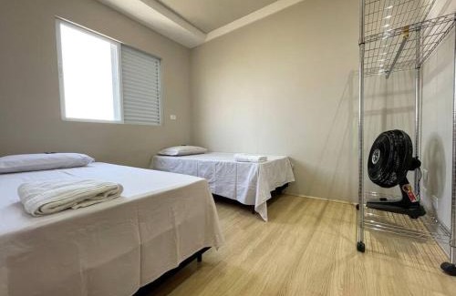 Maringa Apartamento | Apartamento Novo Wifi e AC LZ1703