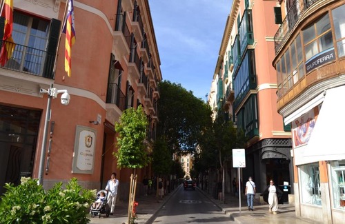 Cort Apartamento | Apartamento Plaza Eulalia