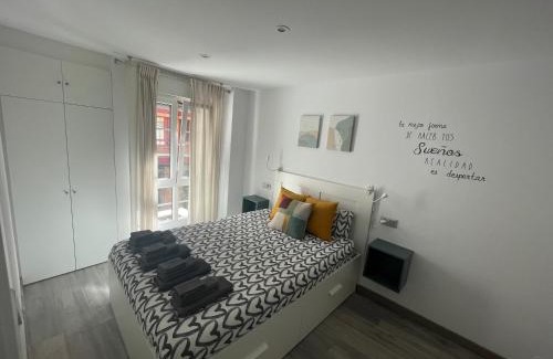 Centro de la ciudad de Gijón Apartamento | Apartamento Playa San Lorenzo Garaje opcional