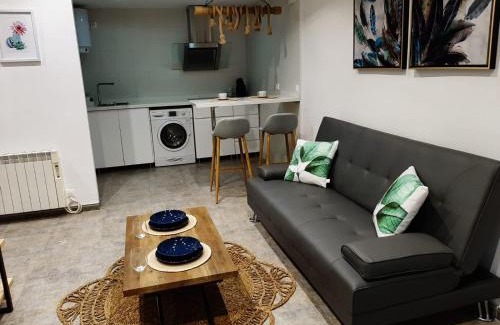La Trinidad-San Juan y Todos los Santos Apartamento | Apartamento pleno centro Wallada