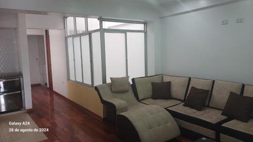 Huaraz Apartamento | APARTAMENTO PRIMER PISO y cochera