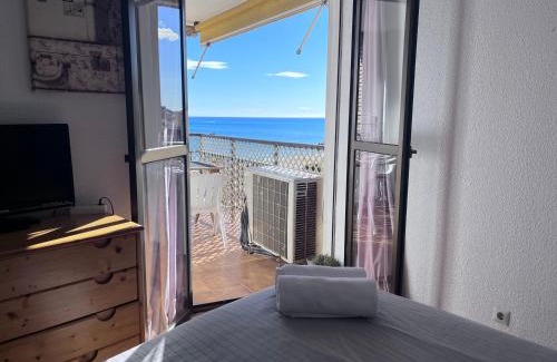 Torreblanca Apartamento | Apartamento Primera Línea Brisa de Mar by gms apartamentos
