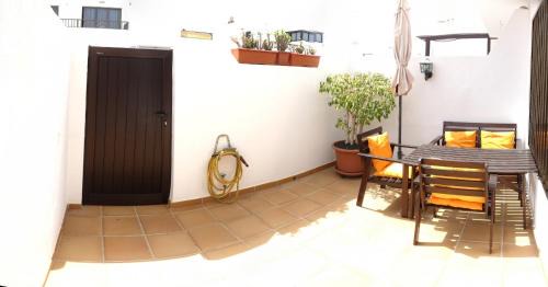 Playa Honda Casa | Apartamento Remo