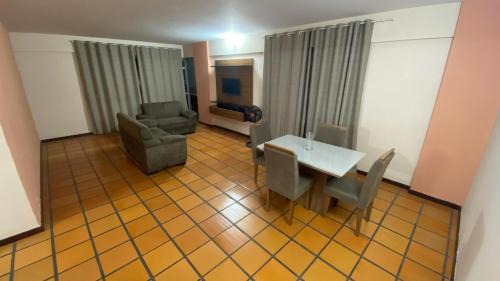 Ilheus Apartamento | Apartamento Renoir - único por andar, 2 vagas de garagem e piscina - Centro