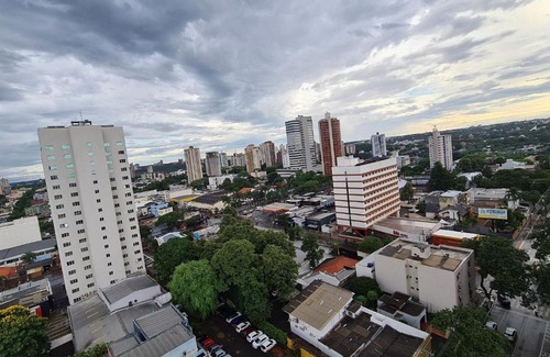 Foz do Iguacu Apartamento | Apartamento Studio no último andar no CENTRO de FOZ com linda VISTA