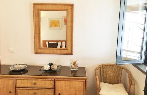 Telheiro Apartamento | Apartamento T1 em Lagos com piscina e garagem