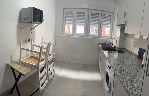 Bailen-Miraflores Apartamento | Apartamento Tejares 2B