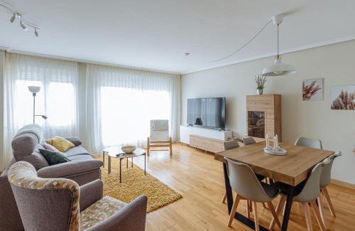 Ribadesella Apartamento | Apartamento Turístico Nanielles Sella Playa - VUT 3050AS