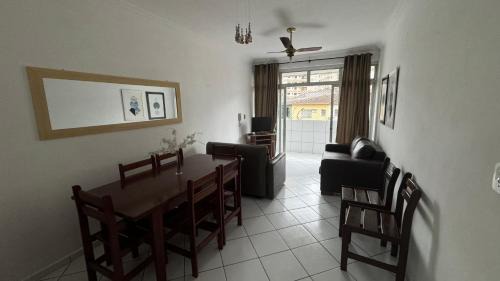 Asturias Apartamento | Apartamento uma Quadra da Praia das Astúrias