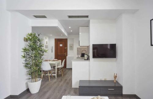 Recoletos Apartamento | Apartamento VI AlcaláRetiro Ideal Parejas