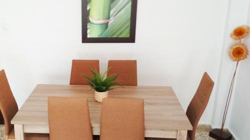 Rota Apartamento | APARTAMENTO VILLA DE ROTA - VISTA MAR, 135m2, Terraza, SAT TV y más