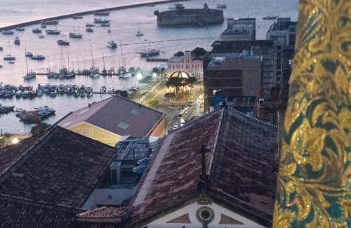 Pelourinho Apartamento | Apartamento vista ao mar com ar