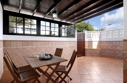 Playa Honda Apartamento | Apartamento White Sun